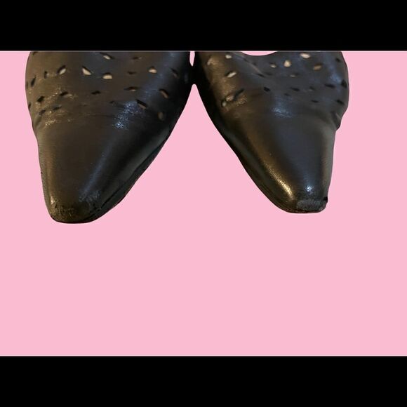 Omneline Paris Italian Die Cut Leather - Picture 3 of 7